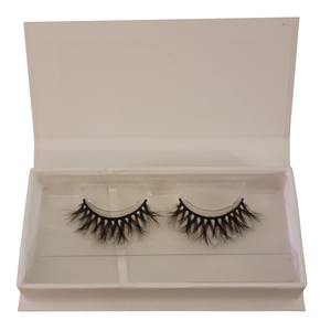 “Diva” Lashes